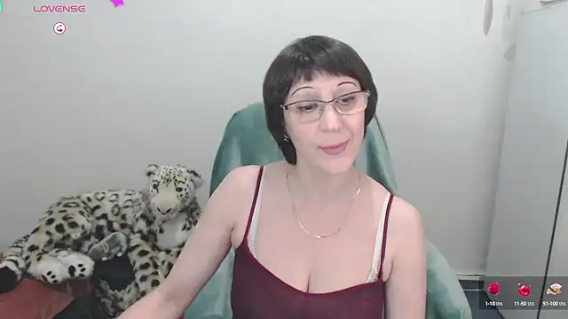 Snapshot of Ammillia chatting on 16, 2, 2025 Ammillia online show from 16, 2, 2025