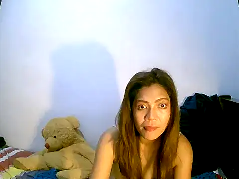 Snapshot of sweetvirginia01 chatting on 10, 9, 2025 sweetvirginia01 online show from 10, 9, 2025