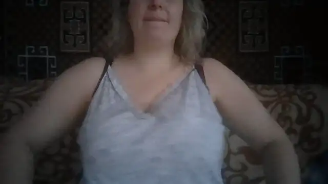 Snapshot of Diana_Britt chatting on 17, 11, 2025 Diana Britt online show from 17, 11, 2025