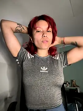Snapshot of dinamita_Blair chatting on 24, 9, 2025 dinamita Blair online show from 24, 9, 2025