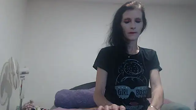 Bonny Ella online show from 15, 12, 2024