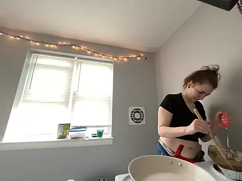Snowbunnycake 131 online show from 18, 7, 2026