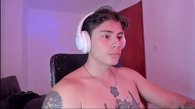 Giordano Russo online show from 8, 9, 2025