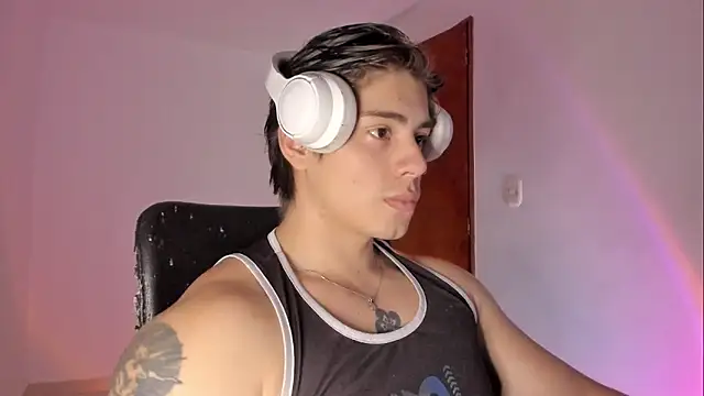 Giordano Russo online show from 12, 4, 2026