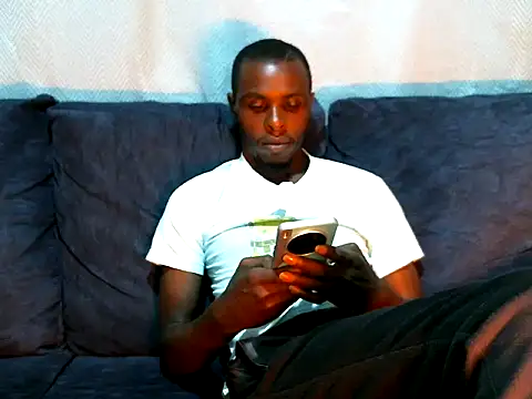 Snapshot of reezly chatting on 11, 11, 2025 reezly online show from 11, 11, 2025