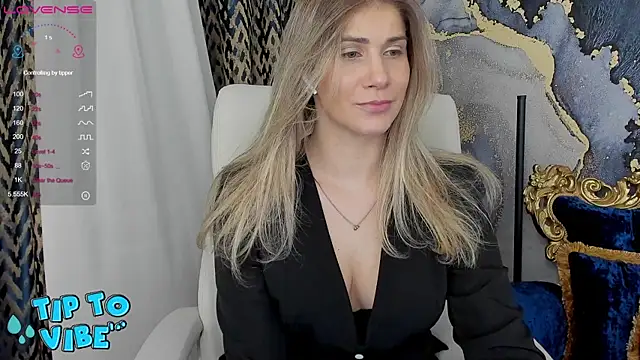 Snapshot of CassandraGood chatting on 22, 12, 2024 CassandraGood online show from 22, 12, 2024