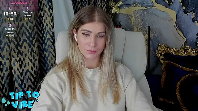 Snapshot of CassandraGood chatting on 18, 1, 2025 CassandraGood online show from 18, 1, 2025