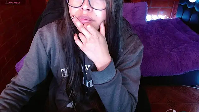 MidoriQuiinn online show from 14, 3, 2026