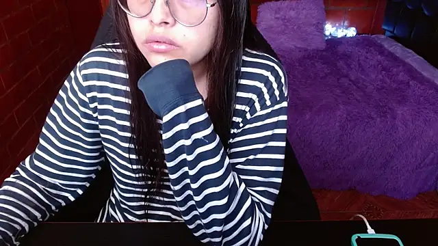 Snapshot of MidoriQuiinn chatting on 20, 6, 2026 MidoriQuiinn online show from 20, 6, 2026