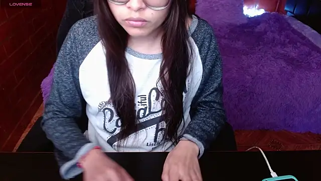 Snapshot of MidoriQuiinn chatting on 22, 6, 2026 MidoriQuiinn online show from 22, 6, 2026