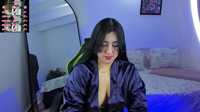 Snapshot of caroline23_x chatting on 28, 1, 2025 caroline23 x online show from 28, 1, 2025