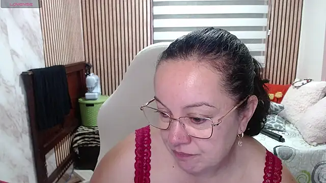 Sonialorens  online show from 23, 5, 2026