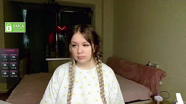 Snapshot of elven_dreams_ chatting on 3, 2, 2026 elven dreams online show from 3, 2, 2026