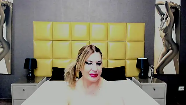 KiraLeila online show from 19, 2, 2025