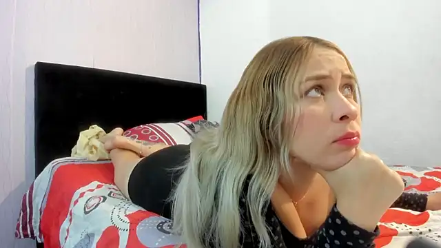 Snapshot of Byanca_Winklar chatting on 6, 11, 2025 Byanca Winklar online show from 6, 11, 2025