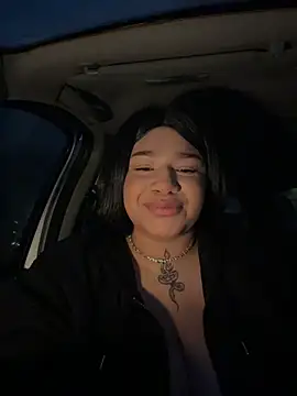 IamSashaLuv online show from 23, 12, 2025