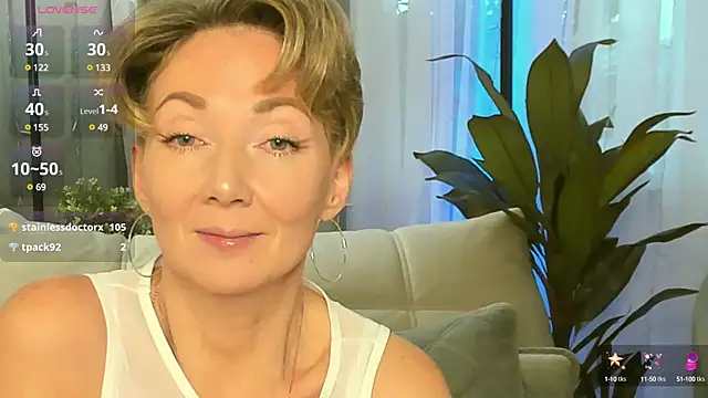 AkexandraFix online show from 10, 2, 2025