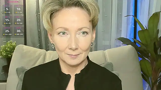 AkexandraFix online show from 28, 11, 2025