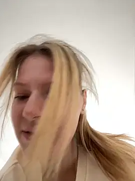 MaryHiggins online show from 11, 10, 2025