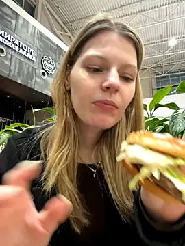 MaryHiggins online show from 20, 10, 2025