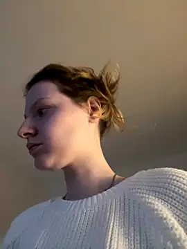 MaryHiggins online show from 27, 10, 2025