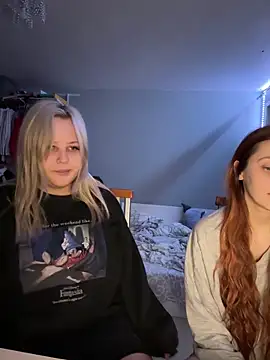 Snapshot of B_Ratz chatting on 16, 11, 2025 B Ratz online show from 16, 11, 2025