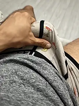 Snapshot of QuietBoy chatting on 14, 7, 2026 QuietBoy online show from 14, 7, 2026
