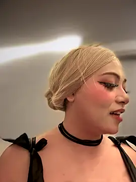 seraphine23 online show from 11, 10, 2025