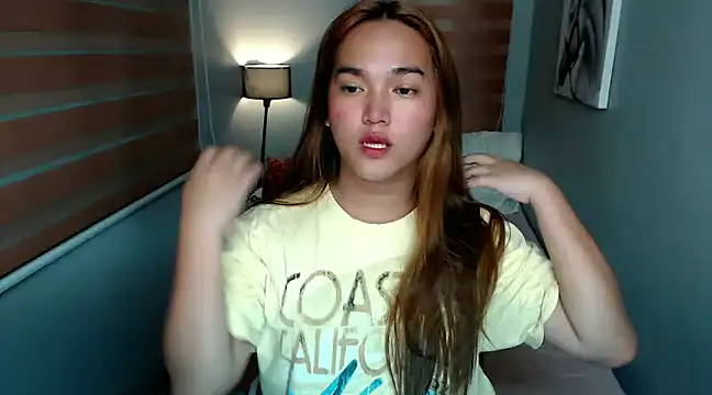 MoaningKylie online show from 17, 12, 2024