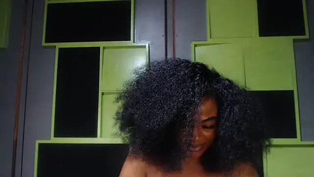Snapshot of SexyAssDivaxxx chatting on 1, 10, 2025 SexyAssDivaxxx online show from 1, 10, 2025