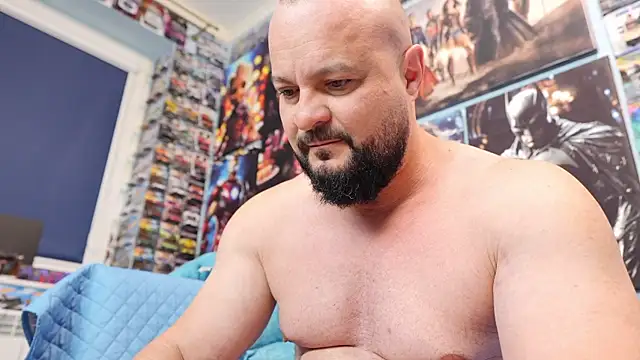 Snapshot of Muscle_Bear chatting on 9, 5, 2026 Muscle Bear online show from 9, 5, 2026
