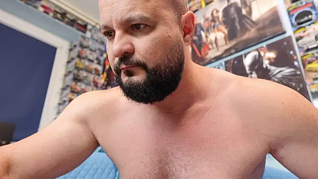 Snapshot of Muscle_Bear chatting on 20, 5, 2026 Muscle Bear online show from 20, 5, 2026