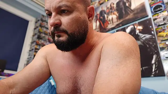 Snapshot of Muscle_Bear chatting on 1, 6, 2026 Muscle Bear online show from 1, 6, 2026