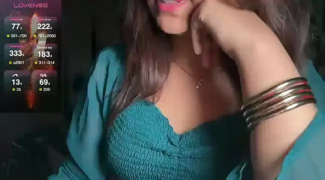 Sizzling  ZAARA online show from 18, 12, 2024