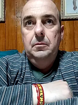 Hot-pico76 online show from 1, 2, 2025