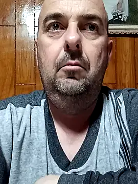 Hot-pico76 online show from 14, 3, 2025