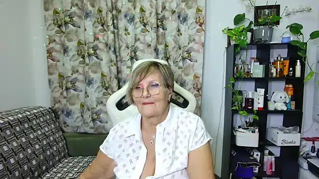 Selenna57 online show from 27, 12, 2024