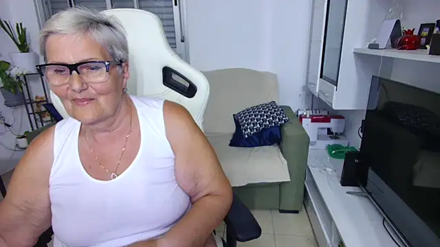 Selenna57 online show from 25, 5, 2026