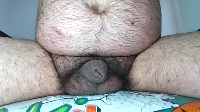 Snapshot of ChubbyLatin_ chatting on 5, 3, 2026 ChubbyLatin online show from 5, 3, 2026