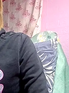 Cutie body11 online show from 24, 3, 2026