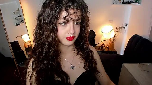 Snapshot of Cassandra_Caiin chatting on 22, 5, 2026 Cassandra Caiin online show from 22, 5, 2026