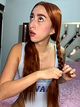 Snapshot of Im_sarah chatting on 2, 10, 2025 Im sarah online show from 2, 10, 2025