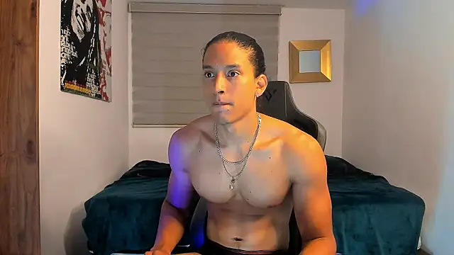 Liam V online show from 6, 12, 2024