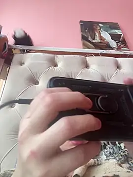 Flossy Vettie online show from 17, 3, 2025