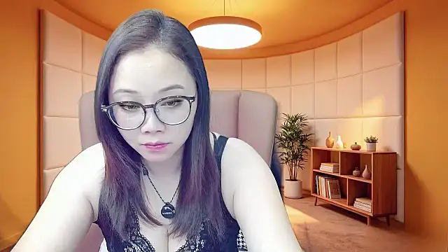 Snapshot of Giuliam chatting on 27, 5, 2026 Giuliam online show from 27, 5, 2026