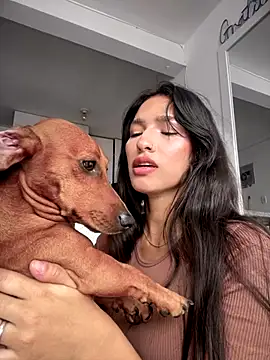 DulceLenns online show from 16, 9, 2025