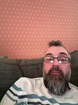 Snapshot of jim470 chatting on 19, 7, 2026 jim470 online show from 19, 7, 2026