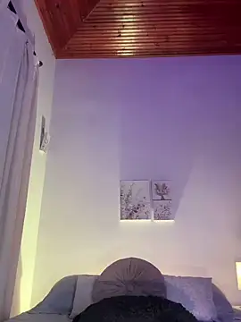 MeganDupont online show from 12, 12, 2024