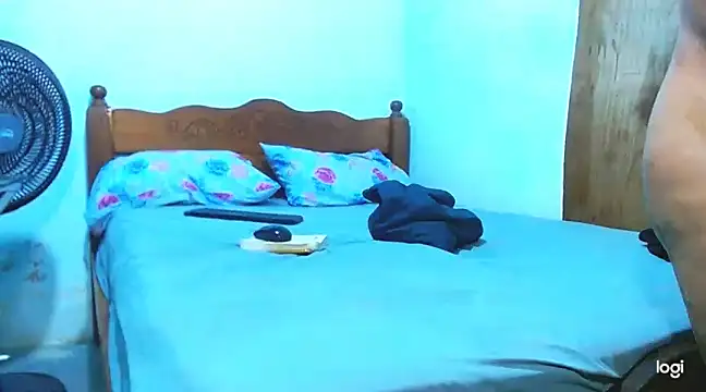 cositarrica xxx online show from 27, 2, 2025