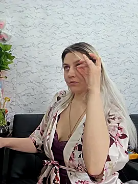 Snapshot of ScarletCallings420 chatting on 28, 3, 2026 ScarletCallings420 online show from 28, 3, 2026